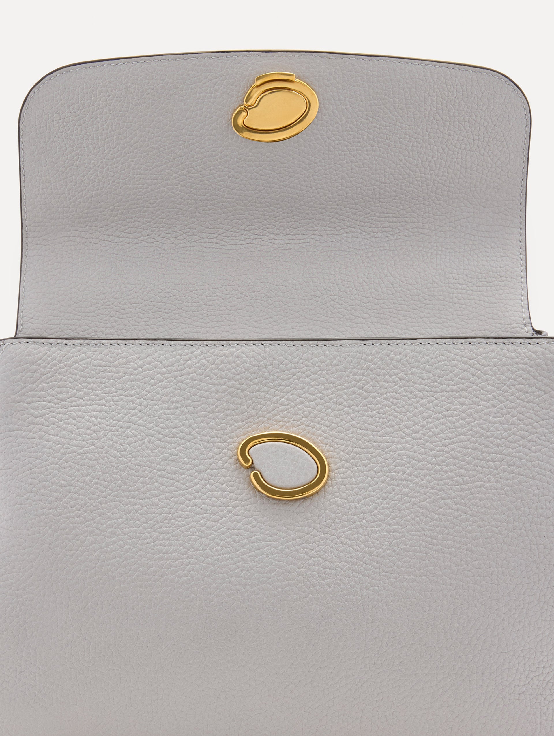 The Poppy in Grey with O closure Clasp. Zoom View
