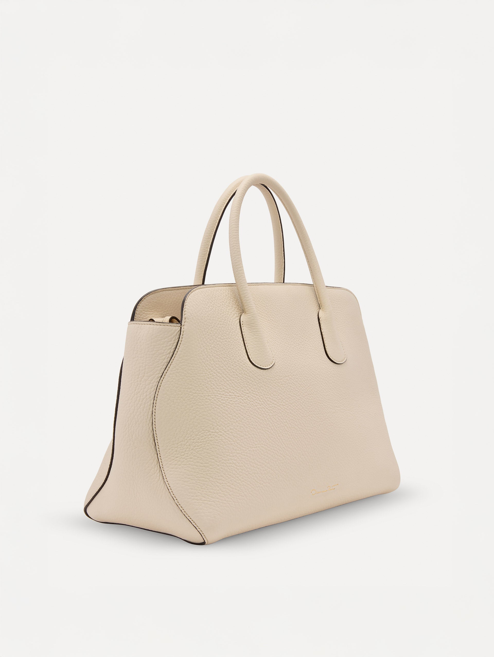 The Ivy Leather handbag in ivory with O logo tag in the Handle and detachable shoulder strap Side View