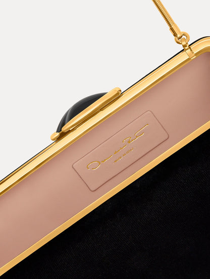 Velvet O Minaudière in Black. Zoom View.