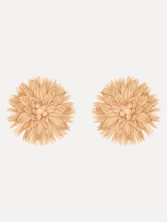 The Raffia Flower Clip-On Earrings in Natural.