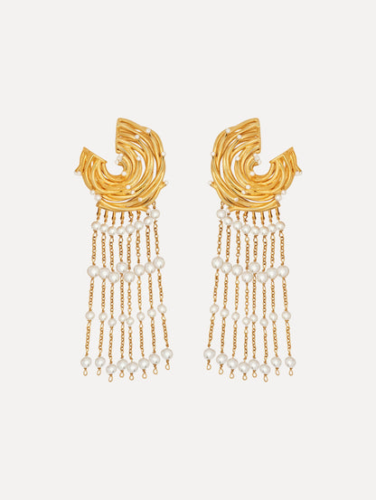 The Pearl Nest Chandelier Clip-On Earrings in Gold. Front View.